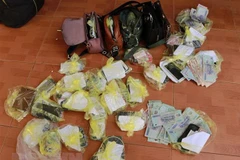 Tang vật một vụ đánh bạc. (Ảnh minh họa. Nguồn: TTXVN)