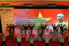 Hùng tráng chương trình nghệ thuật "Bước chân người lính"