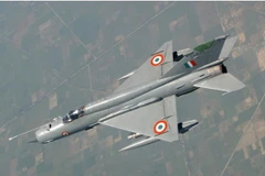 Đức giữ 3 máy bay MiG-21 trên đường tới Mozambique