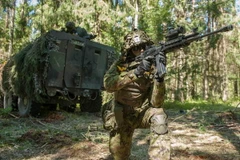 NATO nhất trí tăng cường khả năng phòng thủ tập thể