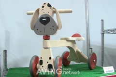 DAJU T&S giới thiệu sản phẩm đồ chơi mới tại hội chợ Educare