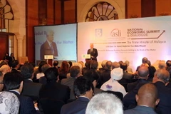 Hội nghị kinh tế và đối thoại với Thủ tướng Malaysia