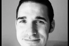 Bác sỹ người Mỹ Craig Spencer nhiễm Ebola đã được chữa khỏi