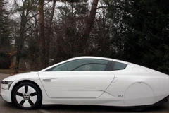 Mẫu VW XL1 ở Anh có giá khởi điểm 169.000 USD