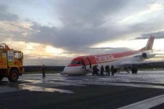 Máy bay chở khách hạ cánh bằng bụng tại Brazil