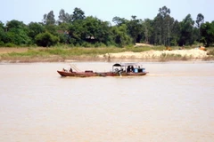 Quảng Ngãi thu giữ hơn 3.000 lít dầu DO không rõ nguồn gốc