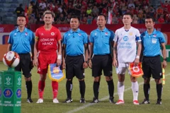 Tâm điểm của vòng 5 V-League 2023/24 là trận đấu giữa Công an Hà Nội và Thép Xanh Nam Định. (Ảnh: Việt Anh/Vietnam+)