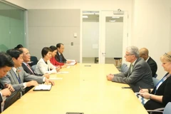 Chủ tịch Quốc hội Nguyễn Sinh Hùng hội kiến Chủ tịch Đại hội đồng khoá 70 của Liên hợp quốc, Ngài Mogens Lykketoft .(Ảnh: Nhan Sáng/TTXVN)