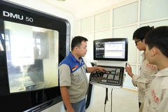 Tuyển sinh đối tượng học sinh tốt nghiệp trung học cơ sở vào học giáo dục nghề nghiệp trong mấy năm gần đây đã có xu hướng tăng mạnh hơn. (Ảnh: TTXVN)