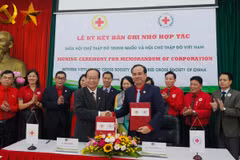 Hội Chữ thập Đỏ Việt Nam và Trung Quốc đã ký kết Biên bản ghi nhớ hợp tác giai đoạn 2023-2028. (Ảnh: Hội chữ thập đỏ Việt Nam)