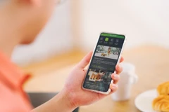 Vietcombank và FWD đã mắt các sản phẩm bancassurance trên nền tảng công nghệ. (Ảnh: Vietnam+) 