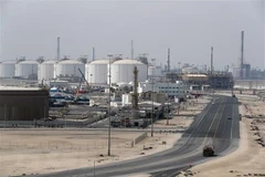 Toàn cảnh thành phố công nghiệp Ras Laffan, nơi đặt các cơ sở sản xuất khí tự nhiên hóa lỏng (LNG) của Qatar. (Nguồn: AFP/TTXVN)