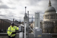 Huawei đã được chính phủ Anh "bật đèn xanh" phát triển mạng 5G. (Nguồn: Caixin Global)