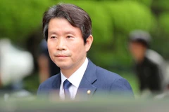 Bộ trưởng Thống nhất Hàn Quốc Lee In-young. (Ảnh: TBS)