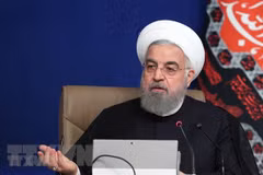 Tổng thống Iran Hassan Rouhani phát biểu tại cuộc họp nội các ở Tehran. (Ảnh: AFPTTXVN)