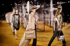 Tuần lễ thời trang London quy tụ nhiều thương hiệu đình đám. (Ảnh: Teller Report)