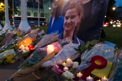 Lễ tưởng niệm nữ nghị sỹ Jo Cox tại thủ đô London, Anh ngày 16/6. (Nguồn: EPA/TTXVN)