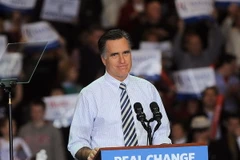 Ông Mitt Romney vận động tranh cử tại Cleveland, bang Ohio ngày 4/11/2012. (Nguồn: AFP/TTXVN)