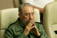 Lãnh tụ Cuba Fidel Castro dự hội thảo quốc tế về văn hóa đọc tại La Habana ngày 9/6/2006. (Nguồn: AFP/TTXVN)