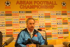 [Mega Story] Những câu chuyện cảm động về Alfred Riedl