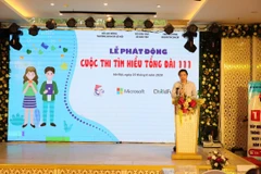 Lễ phát động cuộc thi tìm hiểu tổng đài điện thoại quốc gia bảo vệ trẻ em 111. (Ảnh: PV/Vietnam+)