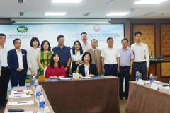 Các bên ký kết thỏa thuận hợp tác. (Ảnh: PV/Vietnam+)