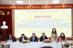 Lãnh đạo Sở Giáo dục và Đào tạo Hà Nội thông tin về các hoạt động kỷ niệm các ngày lễ lớn. (Ảnh: PV/Vietnam+)