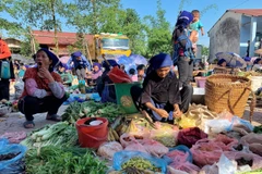 [Photo] Sắc màu nông sản của bà con Hà Nhì ở chợ phiên Y Tý