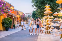 Lữ hành Việt mong một tương lại tươi sáng sớm trở lại với ngành du lịch. (Ảnh minh họa: CTV/Vietnam+)