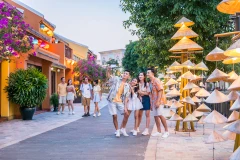 Lữ hành Việt mong một tương lại tươi sáng sớm trở lại với ngành du lịch. (Ảnh minh họa: CTV/Vietnam+)