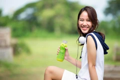 Giới trẻ làm thế nào khi thèm trà chanh chém gió "mùa COVID"?