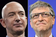 Tỷ phú Bill Gates và giám đốc điều hành Amazon Jeff Bezos. (Nguồn: AFP)