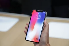 Mẫu điện thoại iPhone X. (Nguồn: techcrunch.com)
