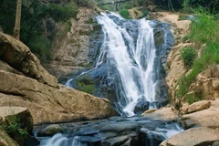 Đu dây vượt thác ở Đà Lạt, hai khách du lịch tử nạn 