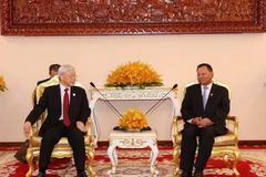 Tổng Bí thư Nguyễn Phú Trọng hội kiến với Chủ tịch Thượng viện Campuchia Samdech Say Chhum. (Ảnh: Trí Dũng/TTXVN)