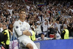 Cristiano Ronaldo đã tiến thêm một bậc cao trong ngôi đền của các huyền thoại làng túc cầu thế giới. (Nguồn: Getty Images)