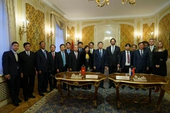 Đại biểu hai đoàn Bộ Công an Việt Nam và Bộ Nội vụ Slovakia chụp ảnh chung. (Nguồn: PX Moskva)