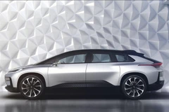 Mê mẩn với 7 mẫu xe chạy điện sẽ gây "ồn ào" trong năm 2017