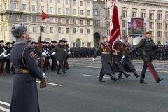 Diễu binh kỷ niệm 100 năm Ngày thành lập lực lượng cảnh sát Belarus. (Ảnh: Quang Vinh/Vietnam+)