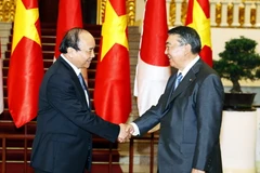 Thủ tướng Nguyễn Xuân Phúc tiếp Chủ tịch Hạ viện Nhật Bản Oshima Tadamori đang ở thăm chính thức Việt Nam. (Ảnh: Thống Nhất/TTXVN)