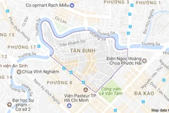 Giải cứu hàng chục người trong vụ cháy nhà cao tầng ở trung tâm TPHCM