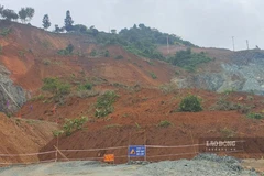 Hiện trạng khu vực sạt lở tại công trường thi công Nhà máy thủy điện Hòa Bình mở rộng. (Nguồn: laodong.vn)