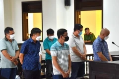 Các bị cáo tại phiên tòa. (Ảnh TTXVN phát)
