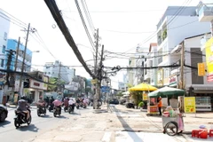 Phần lớn mặt bằng thực hiện dự án metro số 2 Bến Thành-Tham Lương đã được bàn giao. (Ảnh: Tiến Lực/TTXVN)