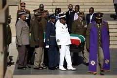 Nam Phi chuẩn bị an táng ông Mandela tại quê nhà