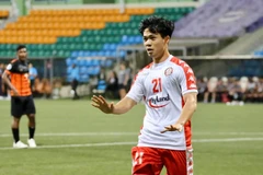 Tiền đạo Công Phượng bị đồng đội đánh giá là rườm rà trong thi đấu. (Ảnh: CLB TP.HCM) 