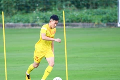 Hai Long gặp chấn thương nặng, không thể tiếp tục tập luyện cùng đội tuyển Việt Nam. (Ảnh: Hiển Nguyễn/Vietnam+) 