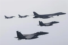 Các máy bay chiến đấu của Mỹ và Hàn Quốc tham gia cuộc tập trận không quân chung trên vùng biển phía Tây Hàn Quốc ngày 3/3/2023. (Ảnh: Yonhap/TTXVN)