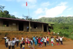 Ngôi trường đơn sơ nơi vùng cao. (Ảnh: Đỗ Trưởng/Vietnam+)