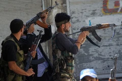 Các tay súng nổi dậy ở Syria. (Nguồn: nationalturk.com)